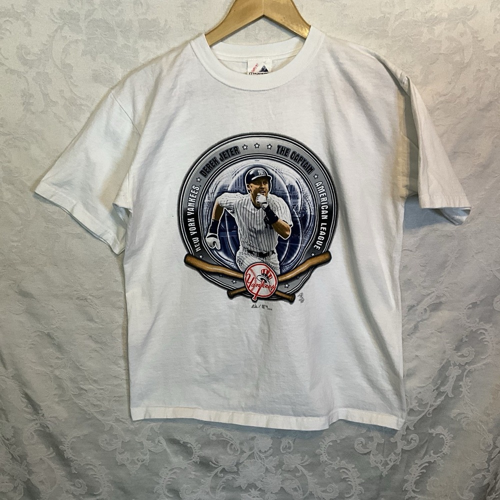 Vintage MAJESTIC New York Yankees Derek Jeter The‎ Captain Shirt Mens Medium Y2K